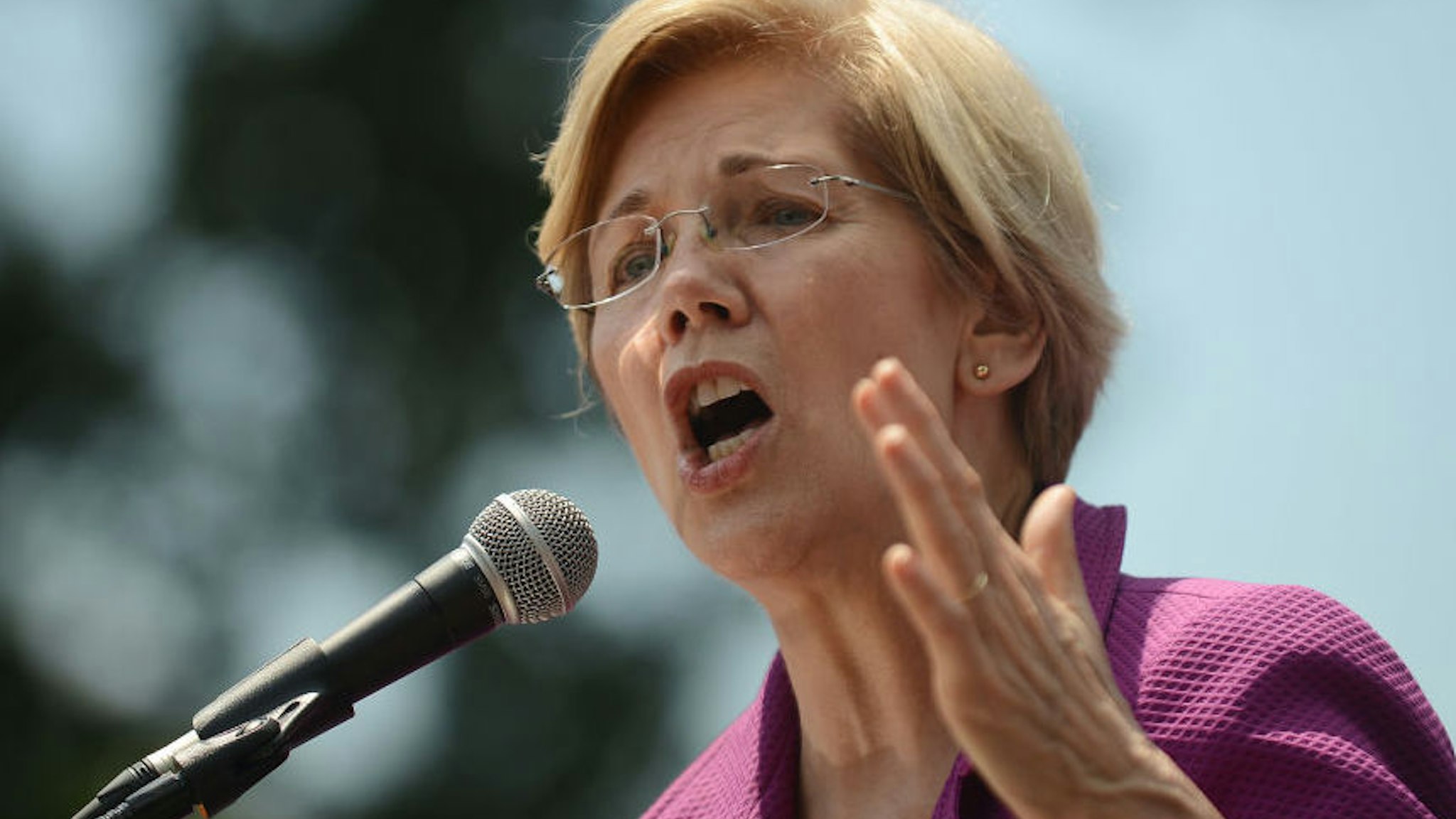 WASHINGTON, DC - JUNE 21: U.S. Sen. Elizabeth Warren (D-MA) speaks at a rally to oppose the repeal of the Affordable Care Act and its replacement on Capitol Hill on June 21, 2017 in Washington, DC.