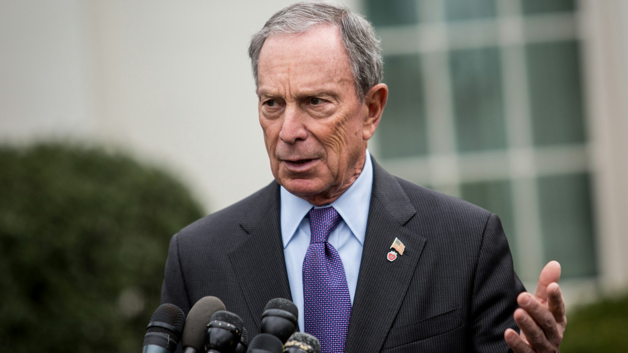 New York City Mayor Michael Bloomberg speaks to the media outside the West Wing of the White House after meeting with Vice President Joe Biden, February 27, 2013 in Washington, DC. Vice President Biden and Mayor Bloomberg discussed the Obama administration's proposals to reduce gun violence.