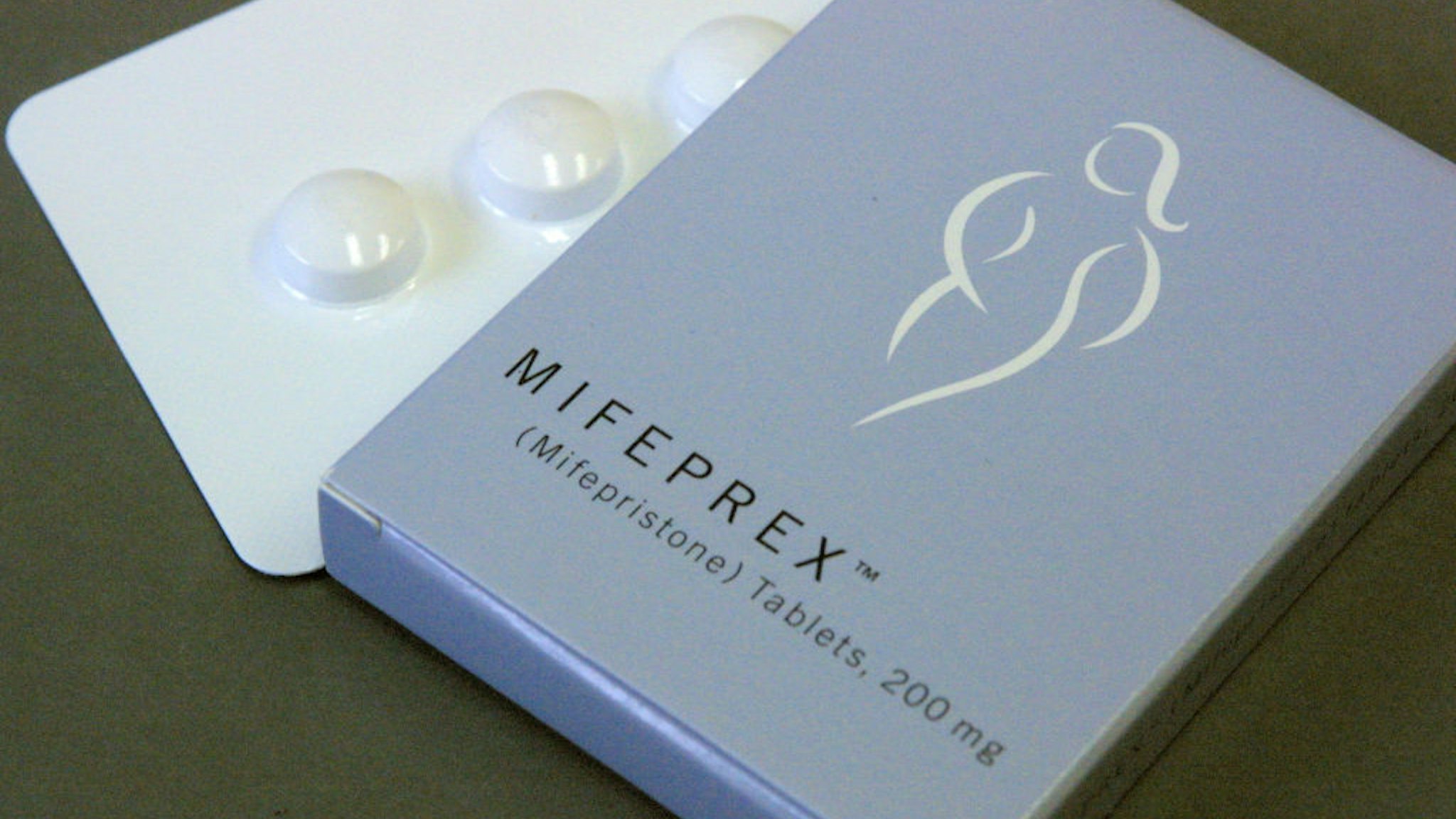 Image of Mifeprex box.