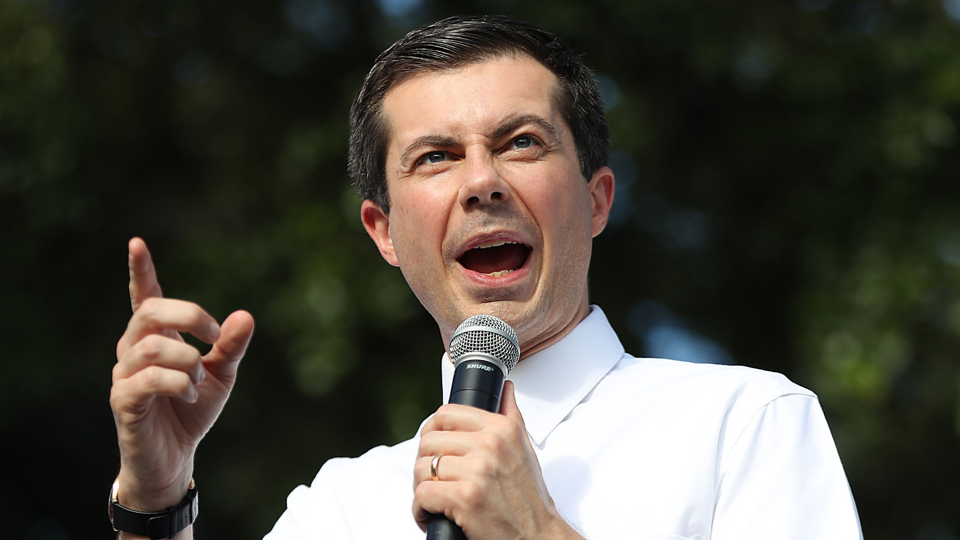 Times Are Changing: Buttigieg Removes Preferred Pronouns From His Bio