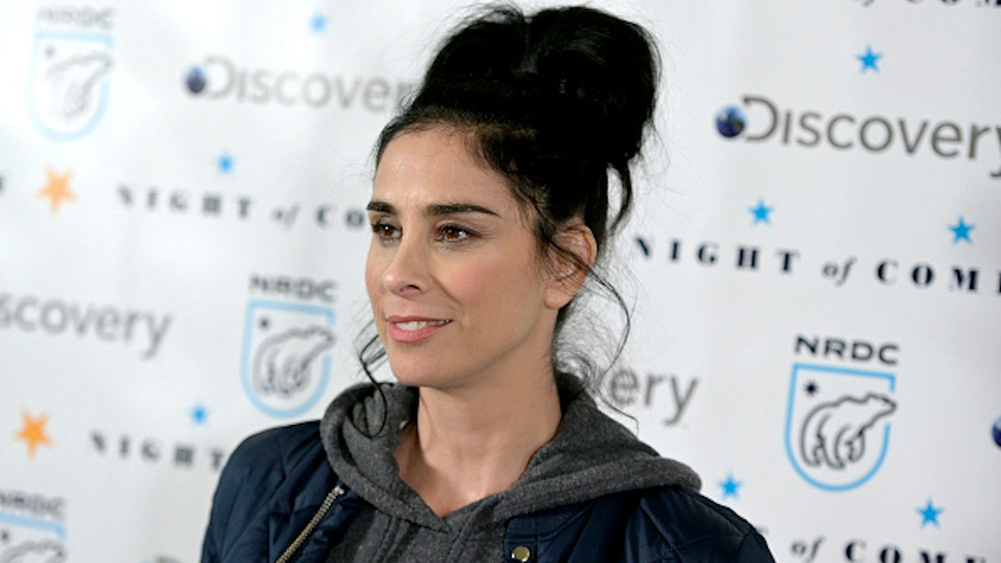 Sarah Silverman attends NRDC's "Night of Comedy" Benefit, in partnership with Discovery, Inc. hosted by Seth Meyers on April 30, 2019 in New York City.