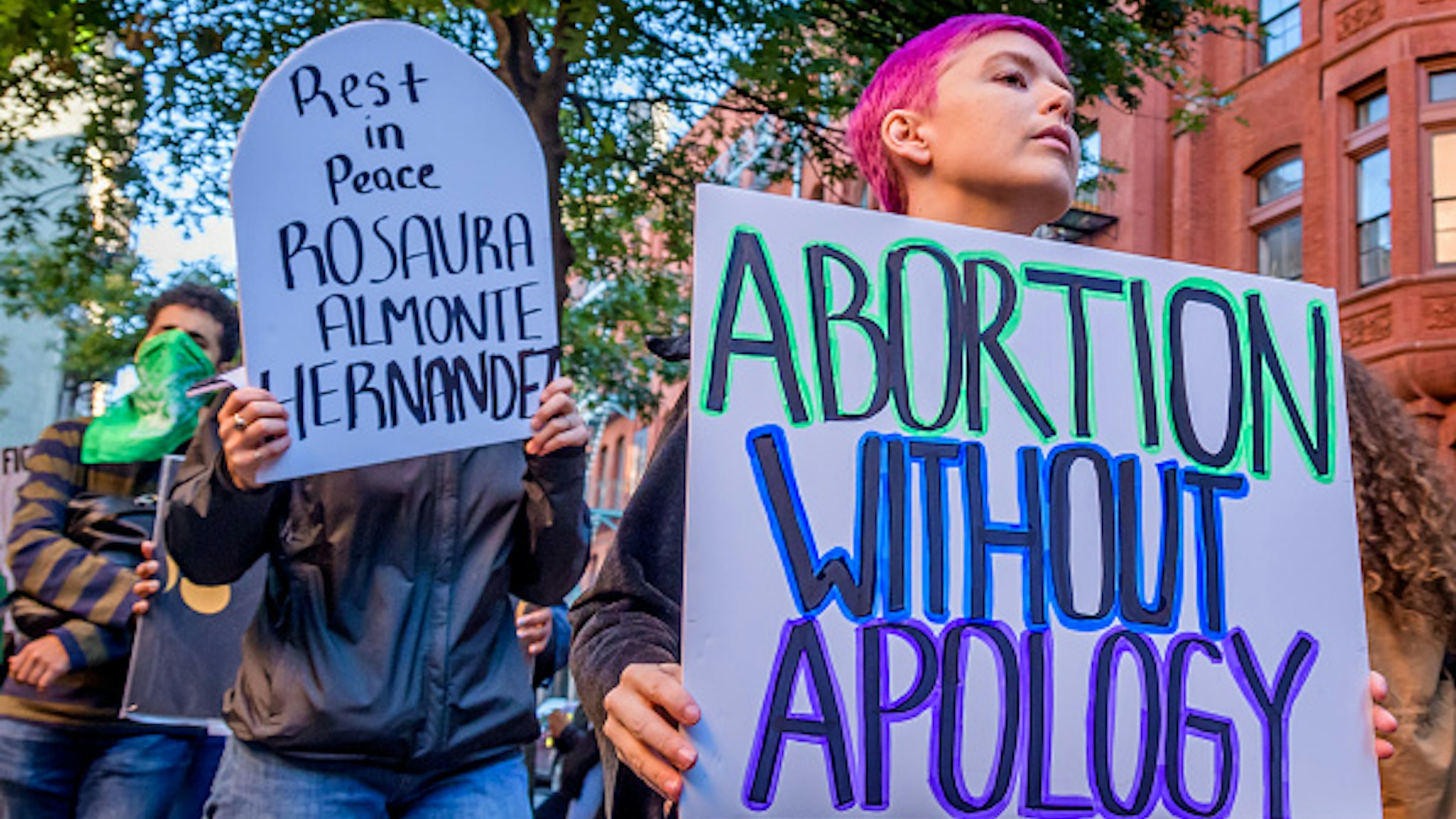 MANHATTAN, NEW YORK, UNITED STATES - 2019/10/05: Pro choice protesters picketed outside the church where anti-abortion groups gathered. Abortion Rights activists from a number of organizations held a demonstration outside of the Basilica of St. Patrick's Old Cathedral in SoHo, where congregants meet on the first Saturday of every month before marching to the Planned Parenthood clinic on Bleecker Street to pray, and to allegedly harass and intimidate patients as they enter the clinic.