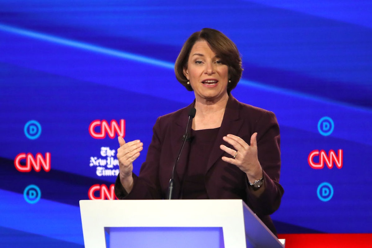 Amy Klobuchar Qualifies For Next Dnc Debate The Daily Wire