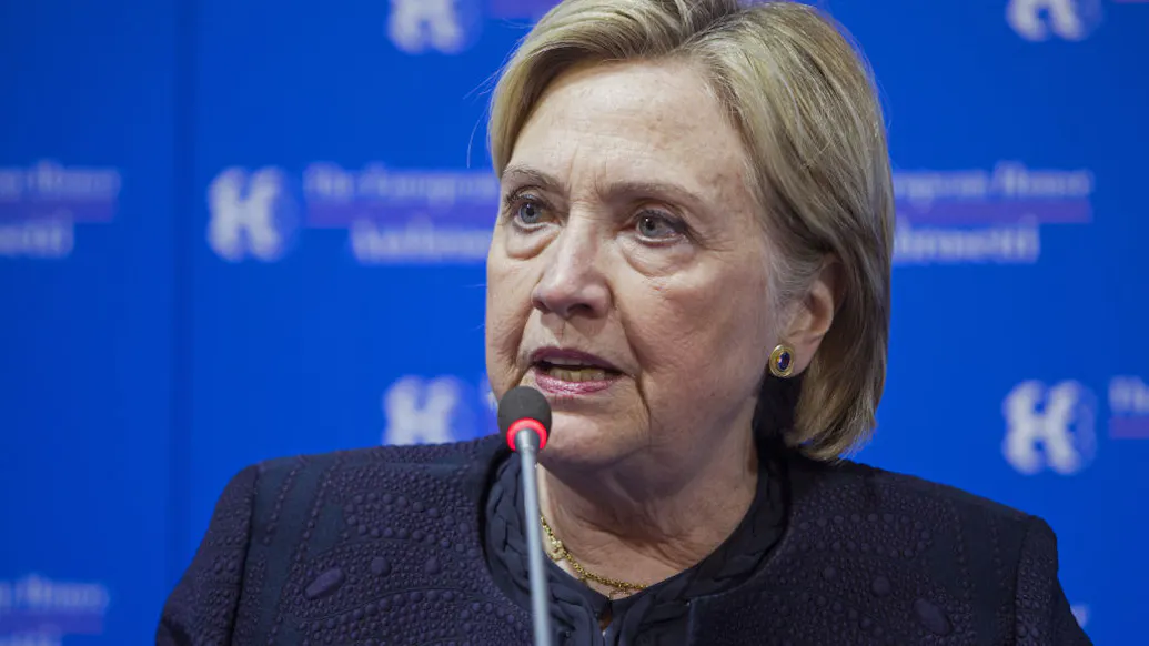 WATCH: Hillary: Trump An ‘Illegitimate President’ And ‘He’s Very Insecure About It’