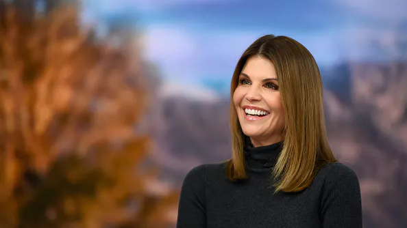 Lori Loughlin Prosecutor: ‘We Will Ask For A Higher Sentence’ Than Felicity Huffman’s