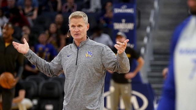 Golden State Warriors head coach Steve Kerr gestures during an open practice at the Chase Center in San Francisco, Calif., on Monday, Oct. 7, 2019. (Photo by Jane Tyska/MediaNews Group/The Mercury News via Getty Images)