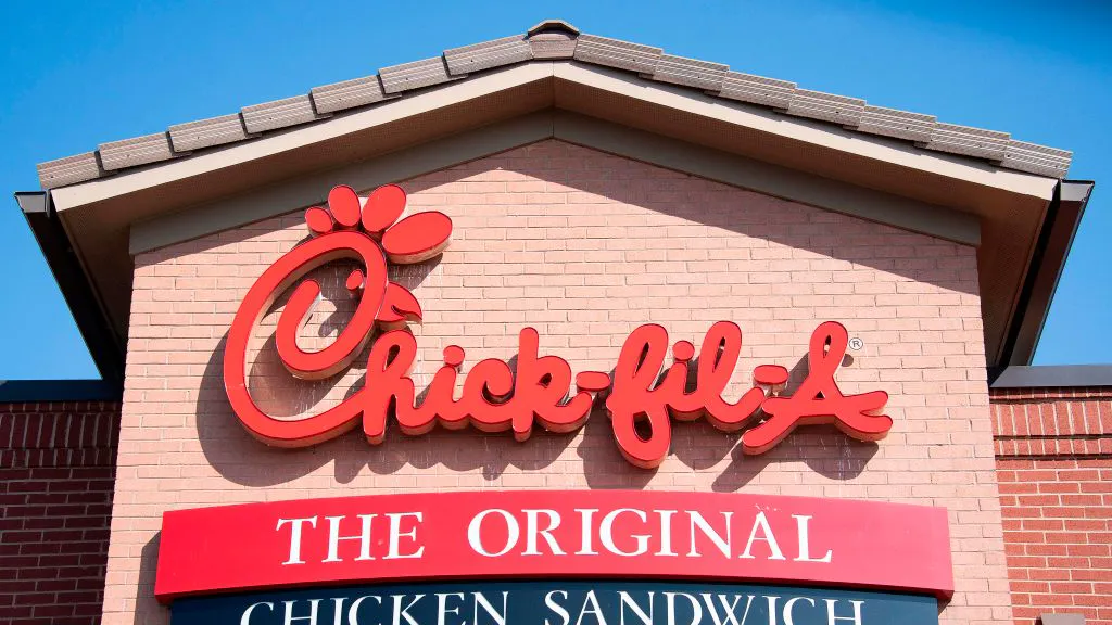 HAMMER: On Chick-Fil-A, Political Tribalism, And The Need For National Solidarity