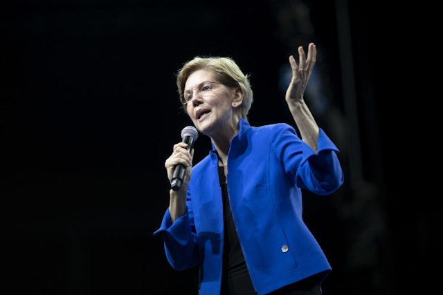 Senator Elizabeth Warren, a Democrat from Massachusetts and 2020 presidential candidate, speaks during the Iowa Democratic Party Liberty & Justice Dinner in Des Moines, Iowa, U.S., on Friday, Nov. 1, 2019.