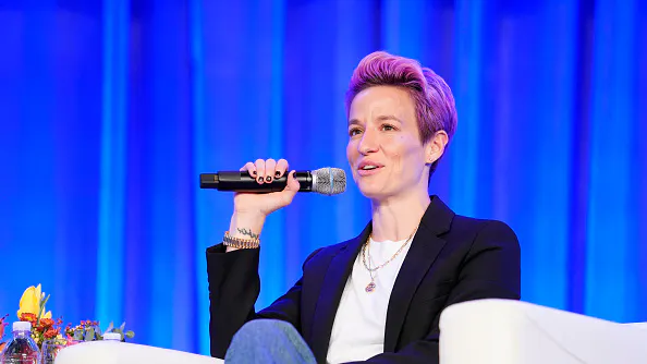 Megan Rapinoe Praises Colin Kaepernick While Accepting Women Of The Year Award