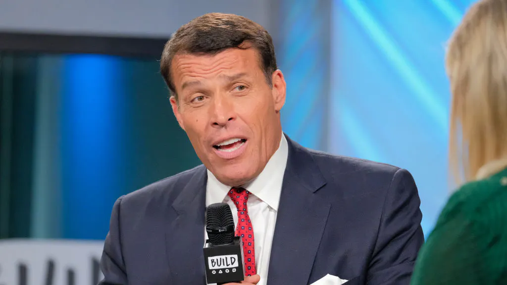Tony Robbins Takes Legal Action Against BuzzFeed For ‘Malicious Campaign’; BuzzFeed Responds