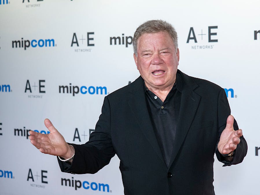 William Shatner Gets In Twitter Feud With Millennial Who Said 'Ok Boomer' - The Daily Wire