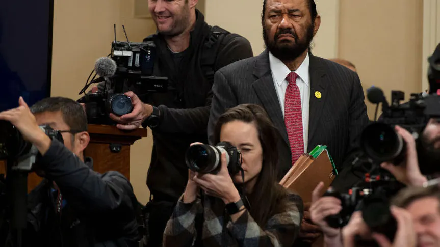 Al Green Brings Notoriously Misleading Child-Separation Photo To Make Case For Impeachment