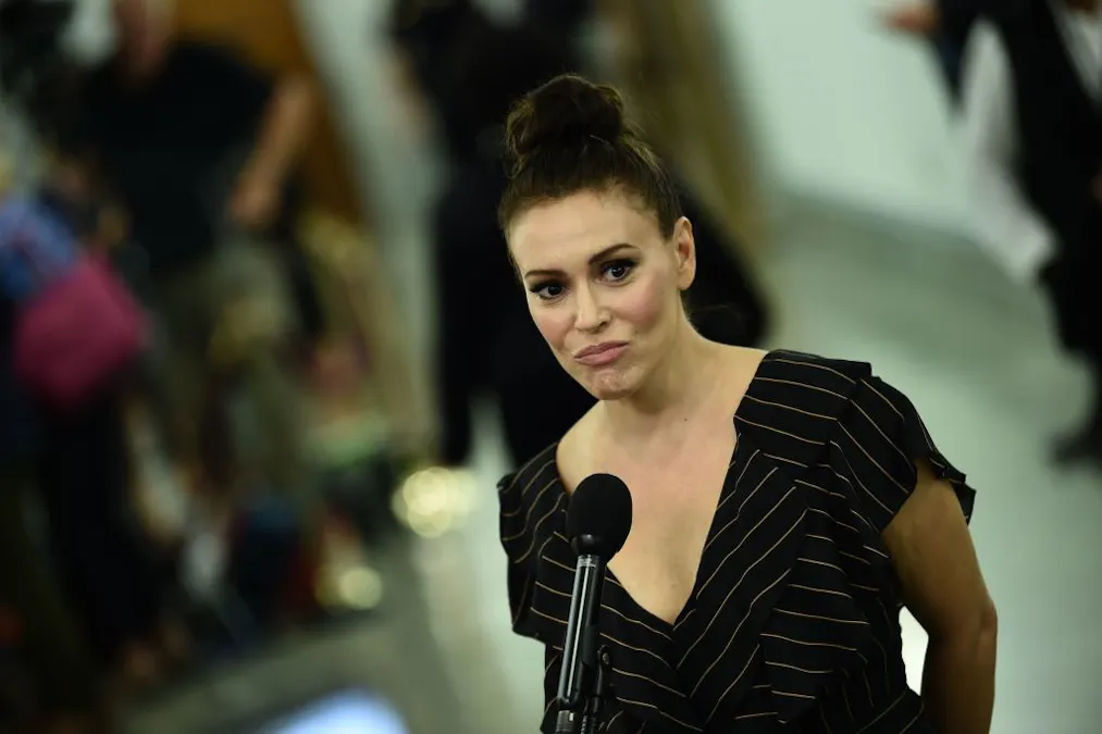 Alyssa Milano ‘F***ing’ Upset That Trump’s ‘Inappropriate,’ A Bad Role Model For Kids. Here’s Some ‘Inappropriate’ Stuff She’s Said.