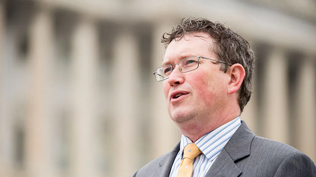 Thomas Massie Proposes Bill To Repeal ‘Gun-Free School Zones Act’