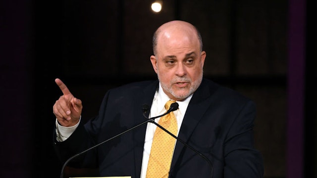 Inductee Mark Levin speaks on stage during Radio Hall Of Fame 2018 Induction Ceremony at Guastavino's on November 15, 2018 in New York City. (Photo by Michael Kovac/Getty Images for Radio Hall of Fame )