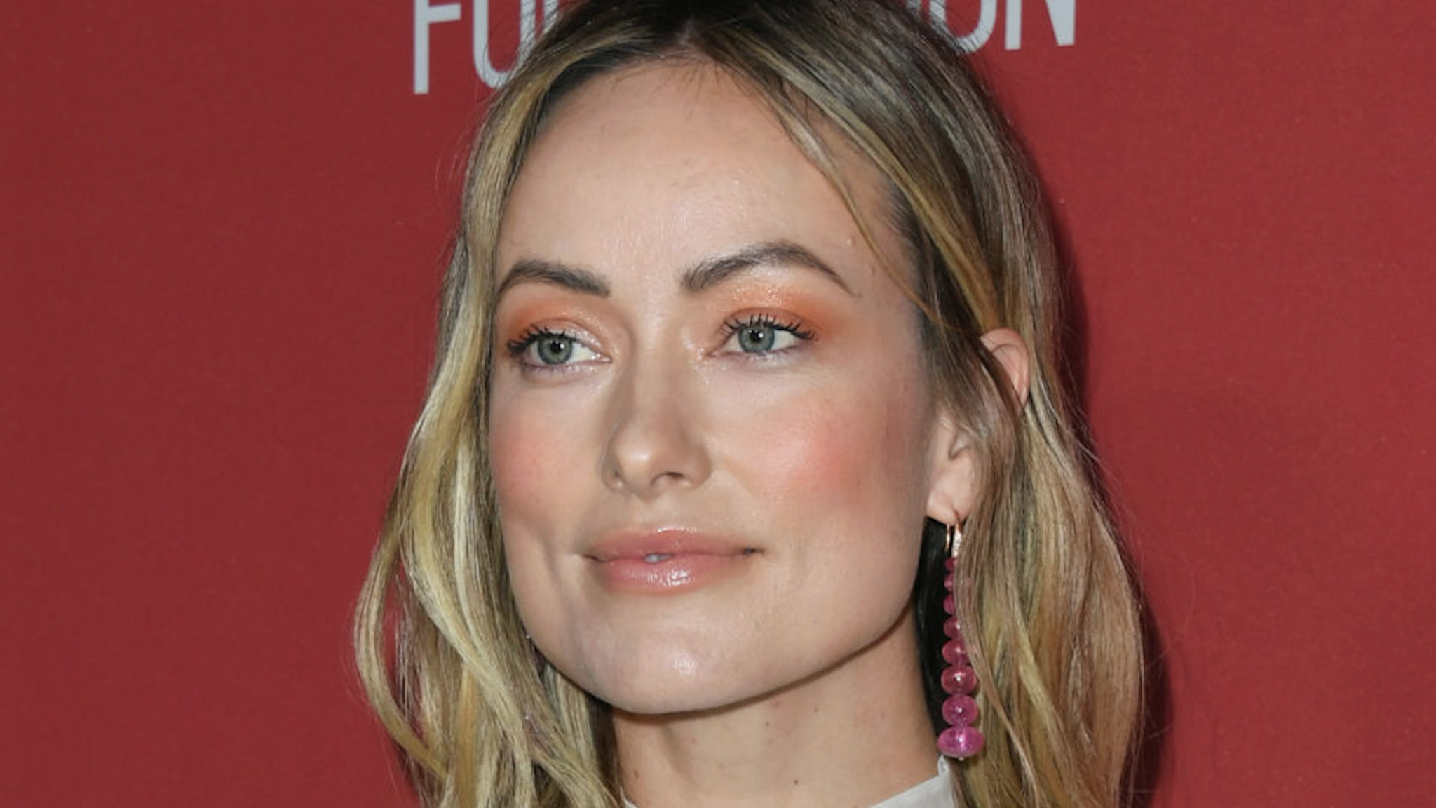 Olivia Wilde attends SAG-AFTRA Foundation's 4th Annual Patron Of The Artists Awards at Wallis Annenberg Center for the Performing Arts on November 07, 2019 in Beverly Hills, California.