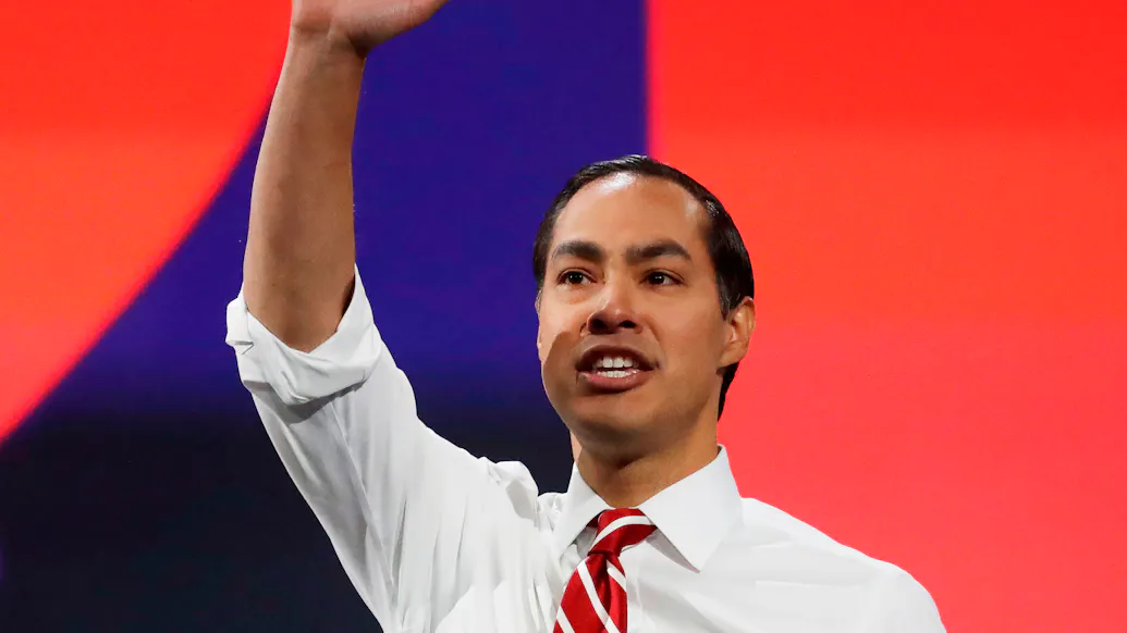 Julian Castro Endorses Elizabeth Warren For President