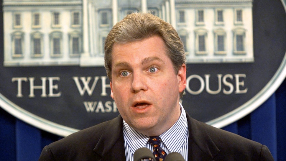 WASHINGTON, : White House Press Secretary Joe Lockhart reads a statement by US Vice President Al Gore announcing that Russian Federation Prime Minister Yevgeny Primakov turned his aircraft around over the Atlantic Ocean 23 March, 1999, and returned to Moscow. Developments in Kosovo caused the postment, Lockhart said.