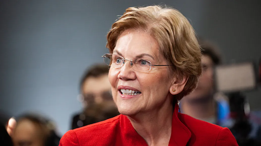 Elizabeth Warren Closes 2019 By Bashing ‘Spineless, Fawning’ Republicans