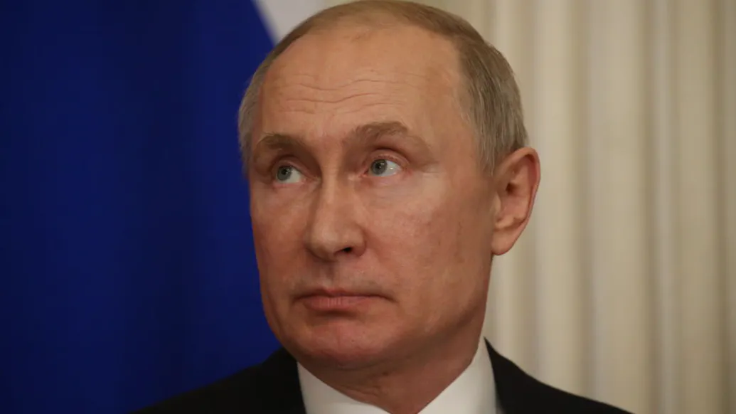 Entire Russian Government Resigns As Putin Moves To Extend His Rule. Pelosi’s Daughter Takes Trump Jab.