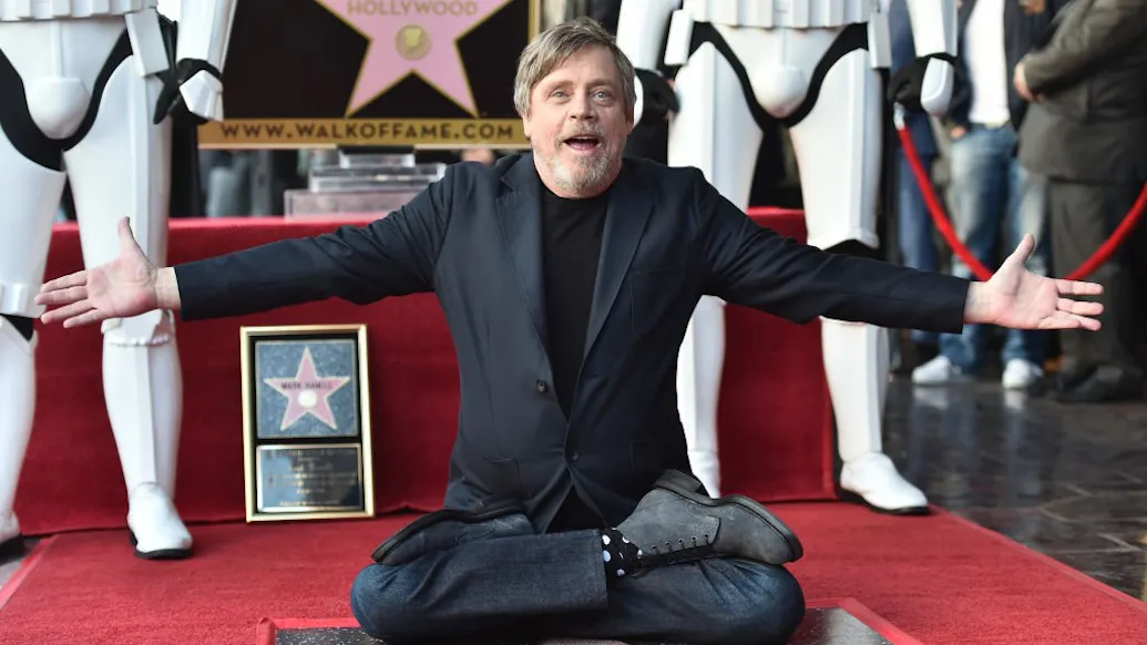 Mark Hamill Uses ‘Star Wars’ Voice To Warn Ukrainians About Air-Raid On App