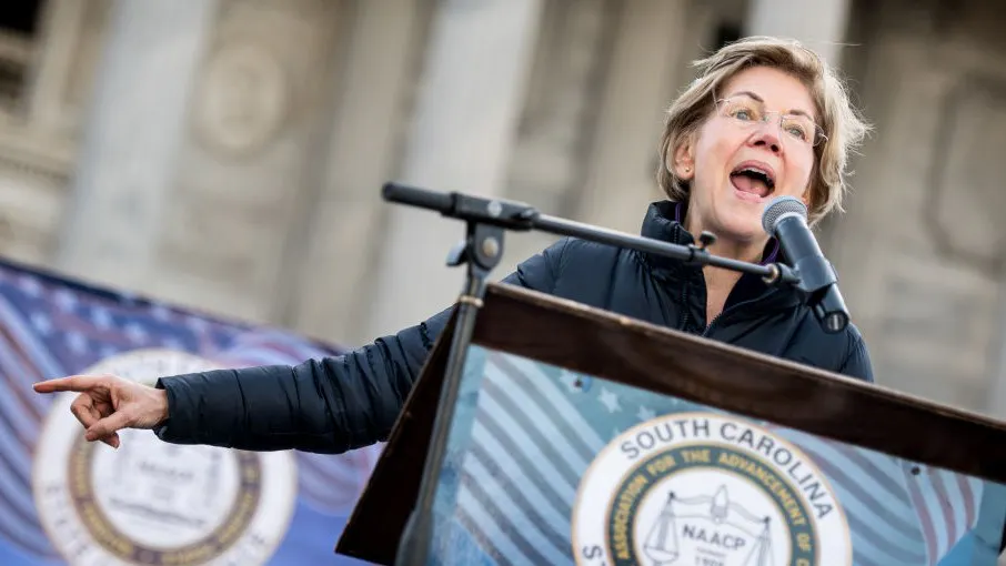 In Official Endorsement Des Moines Register Says Warren Would ‘Treat Truth As Something That Matters’