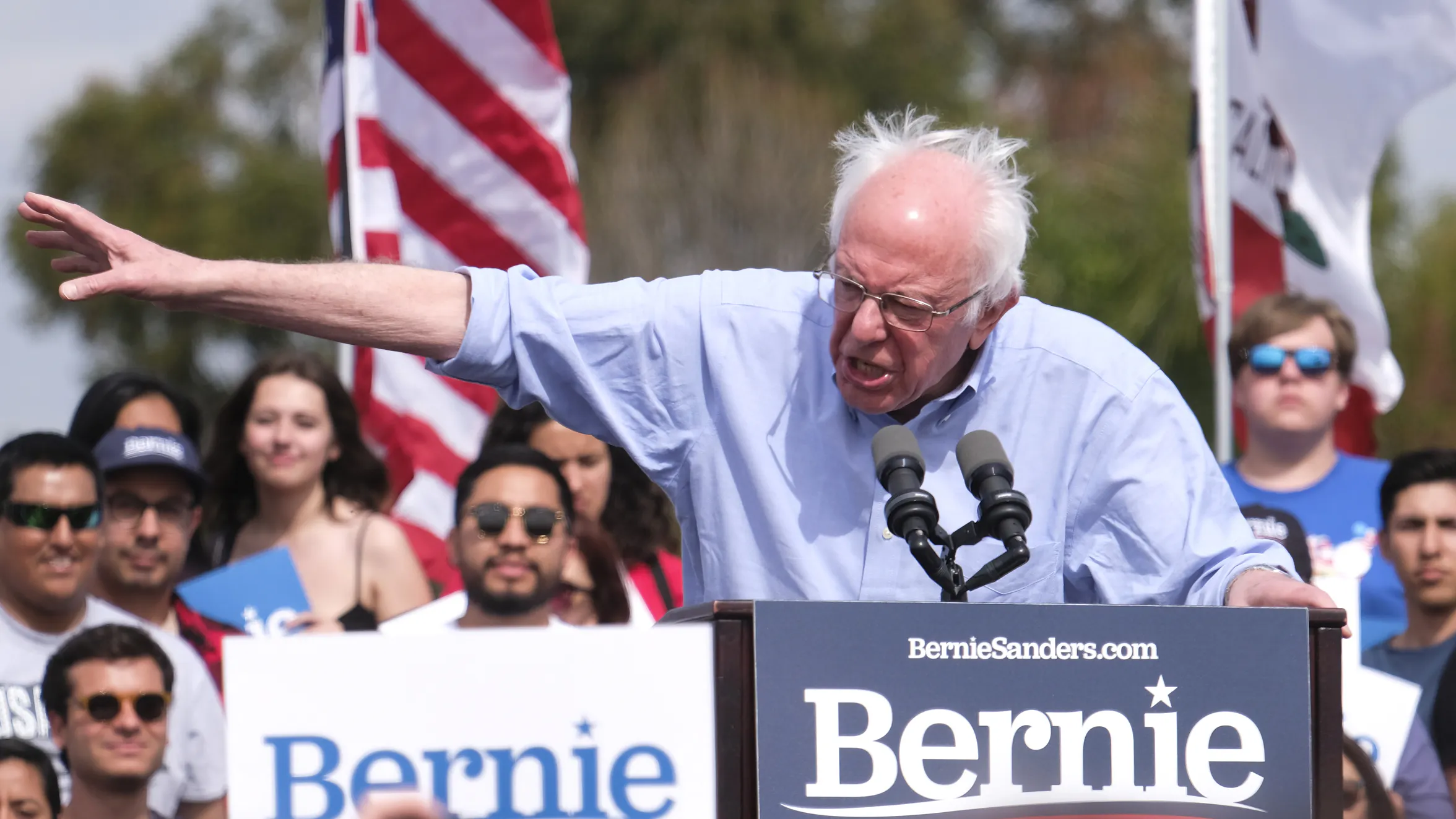 Bernie Continues Praise For Murderous Dictator Castro, Praises Communist China