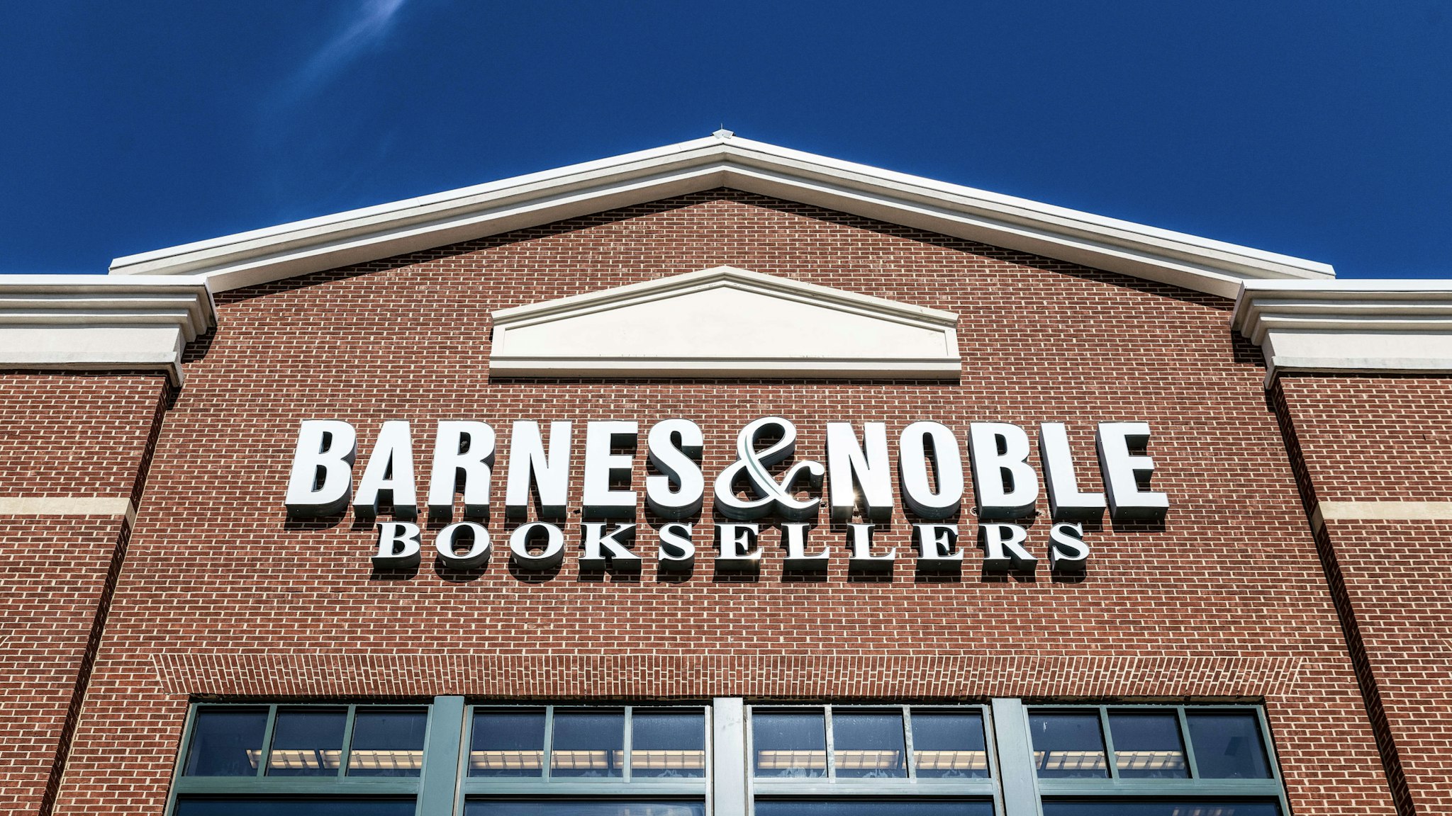WOODBRIAR EAST, BUFORD, GEORGIA, UNITED STATES - 2019/03/28: Exterior of Barnes and Noble bookstore, Mall of Georgia. (Photo by John Greim/LightRocket via Getty Images)