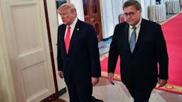 US-POLITICS-TRUMP US President Donald Trump (L) and Attorney General William Barr arrive to present the Medal of Valor and Heroic Commendations