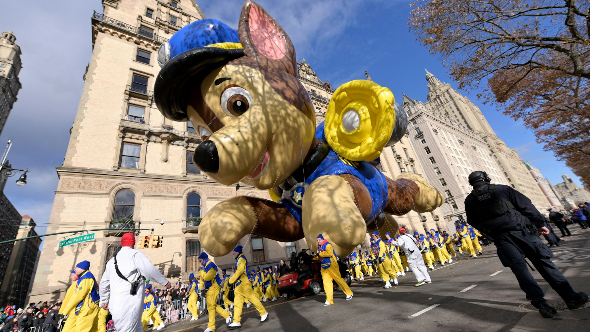 NEW YORK, NEW YORK - NOVEMBER 28: The Paw Patrol balloon balloon floats low down the parade route during the 93rd Annual Macy's Thanksgiving Day Parade on November 28, 2019 in New York City. (Photo by Michael Loccisano/Getty Images)