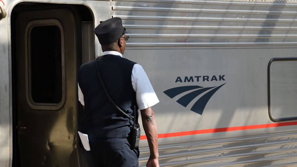 Amtrak To Halt Non-stop Train From D.C. To New York City ...