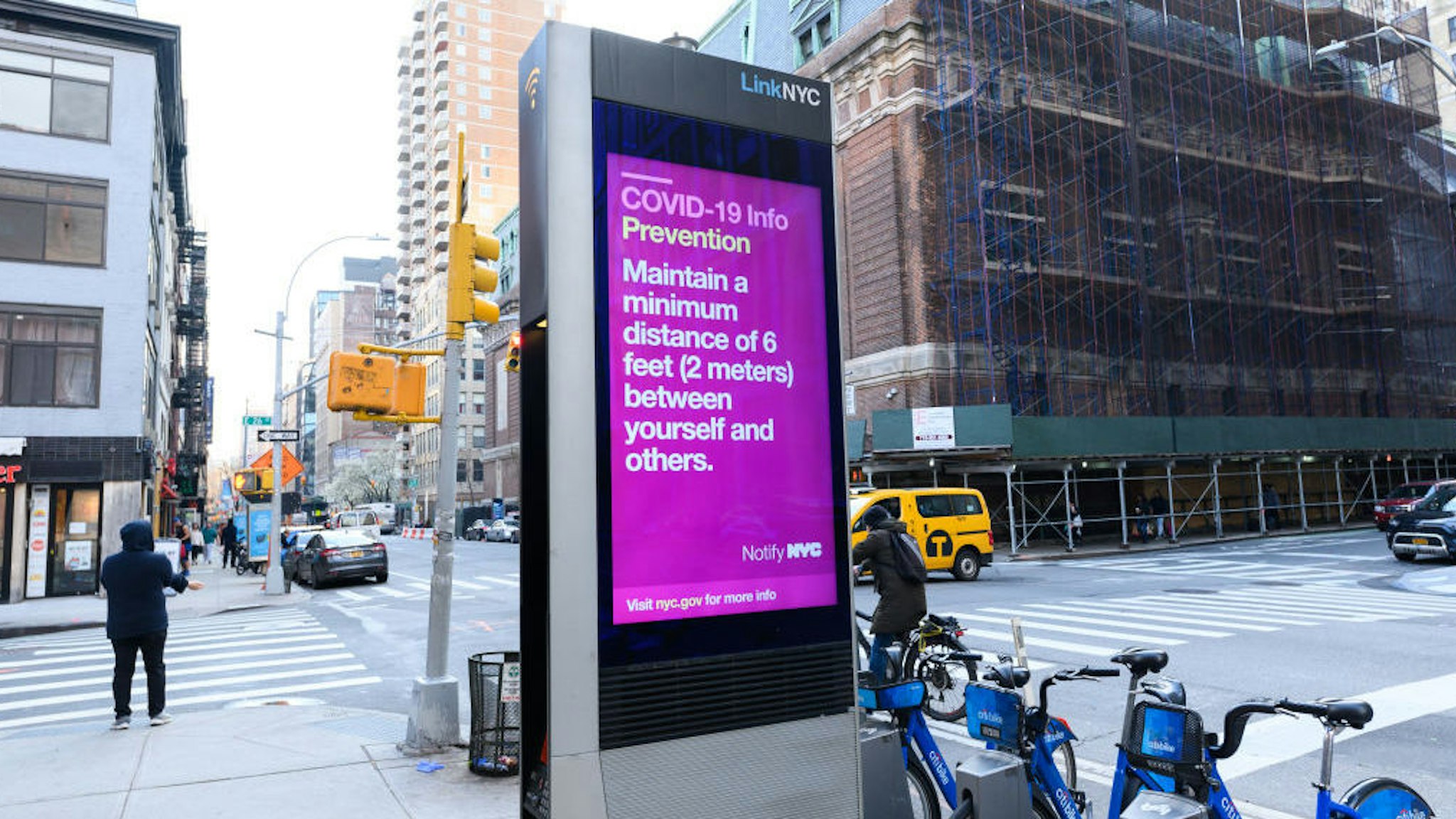 A LinkNYC screen in Gramercy is seen with information related to COVID-19 as the coronavirus continues to spread across the United States on March 20, 2020 in New York City. The World Health Organization declared coronavirus (COVID-19) a global pandemic on March 11th. (Photo by Noam Galai/Getty Images)