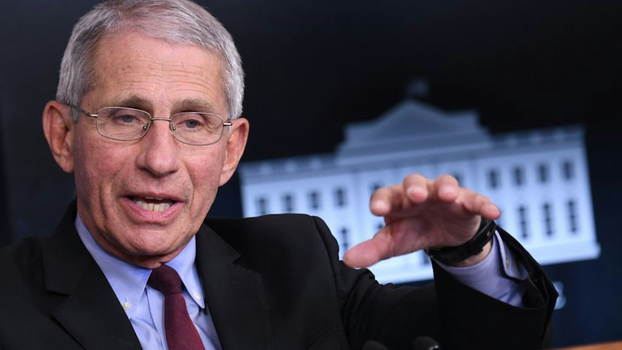 Director of the National Institute of Allergy and Infectious Diseases Anthony Fauci speaks during an unscheduled briefing after a Coronavirus Task Force meeting at the White House on April 5, 2020, in Washington, DC. (Photo by Eric BARADAT / AFP)