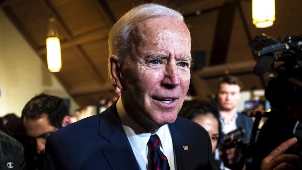Iowa Democrats Biden INDIANOLA, IA - JANUARY 18 : Democratic presidential candidate and former Vice President Joe Biden greets supporters after speaking at a campaign stop at Simpson College on Saturday, Jan 18, 2020 in Indianola, IA.