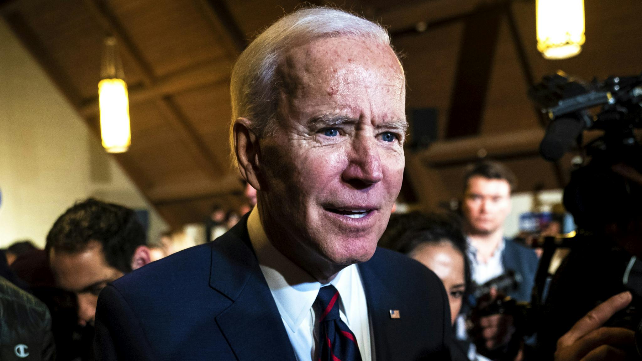 Iowa Democrats Biden INDIANOLA, IA - JANUARY 18 : Democratic presidential candidate and former Vice President Joe Biden greets supporters after speaking at a campaign stop at Simpson College on Saturday, Jan 18, 2020 in Indianola, IA.
