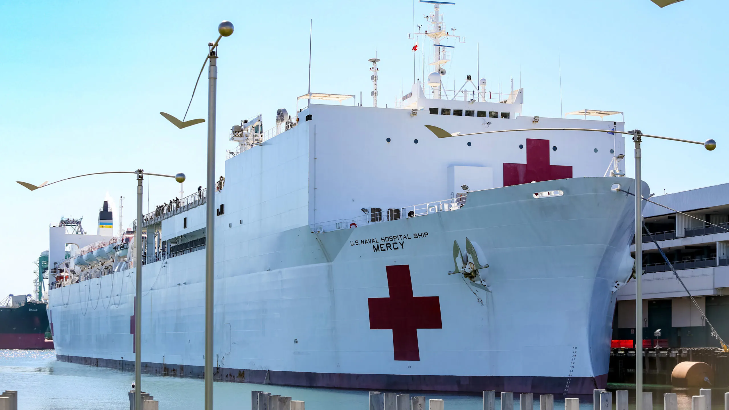 Engineer Derails Train While Trying To Crash Into USNS Mercy, Report Says
