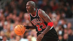 Michael Jordan NOVEMBER 07: NBA 97/98 CHICAGO BULLS; Michael JORDAN/CHICAGO BULLS.