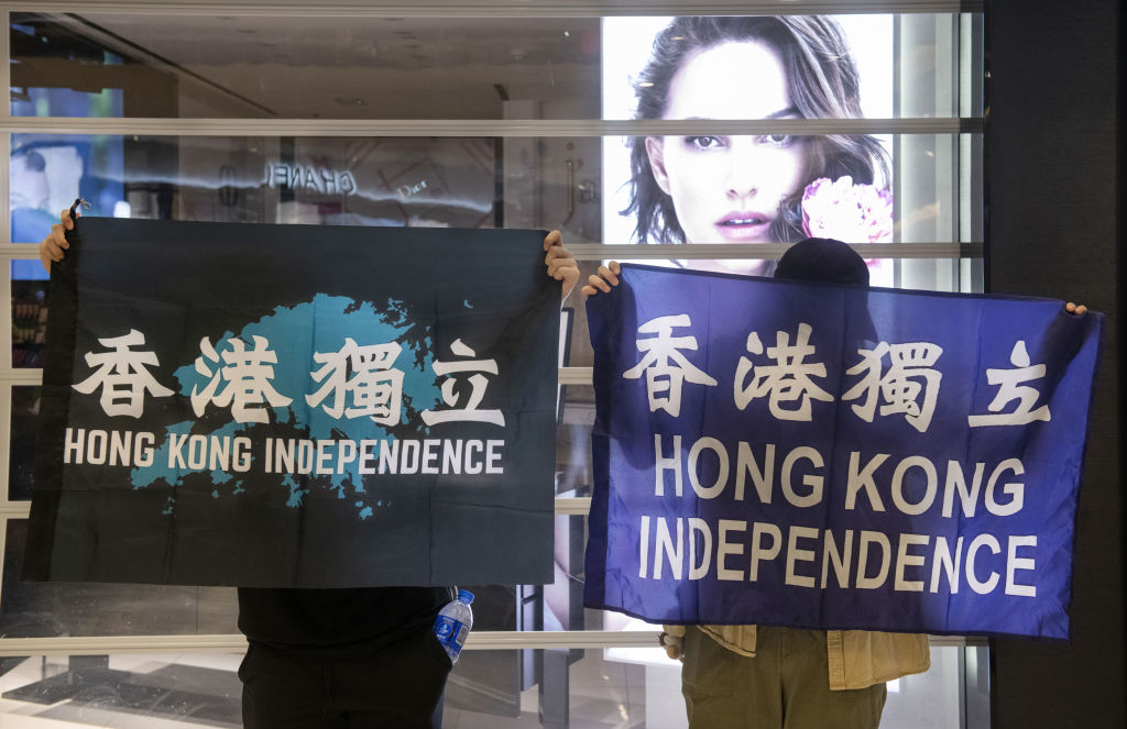 Report: China Arresting Pro-Democracy Protesters In Hong Kong