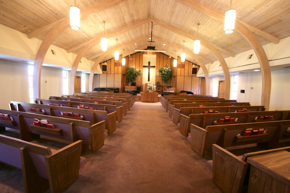 Chicago Police Bang On Church Doors To Stop Services, Film Everyone Who Arrived