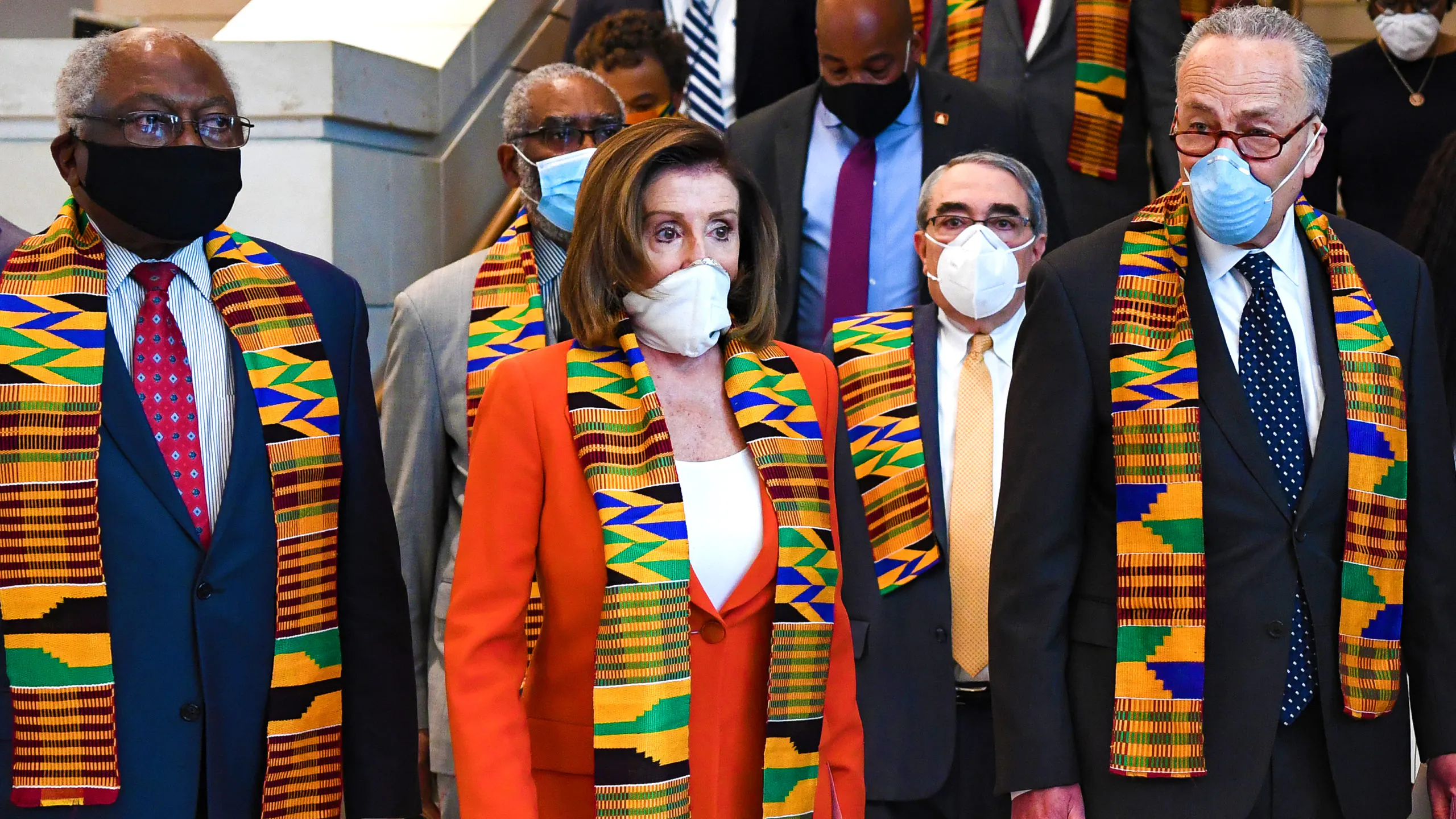 Kente Cloth Worn By Democrats Was ‘Historically Worn’ By African Empire Involved In Slave Trade, Fact Checker Says