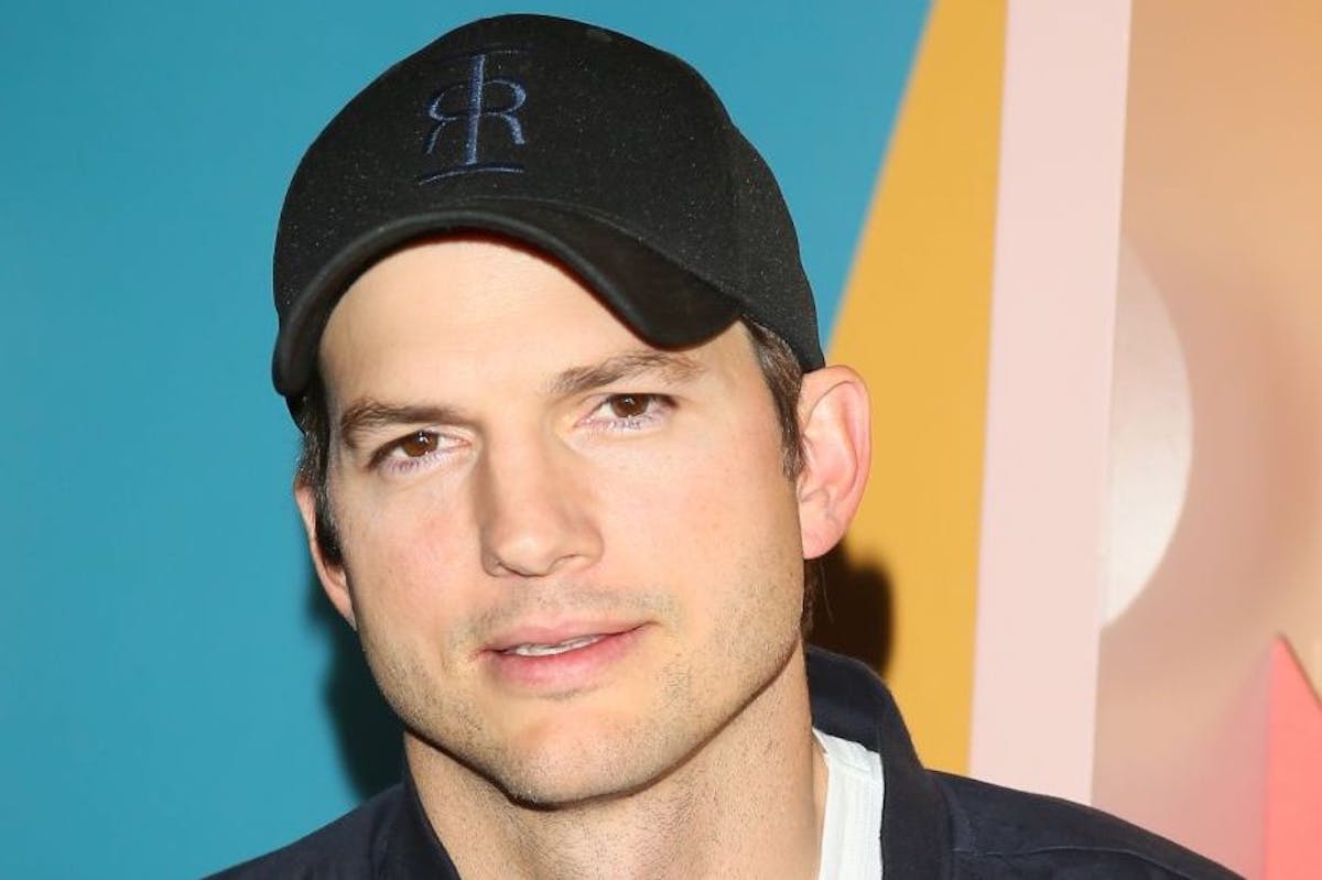 Ashton Kutcher Posts Video Tearfully Denouncing ‘All Lives Matter’