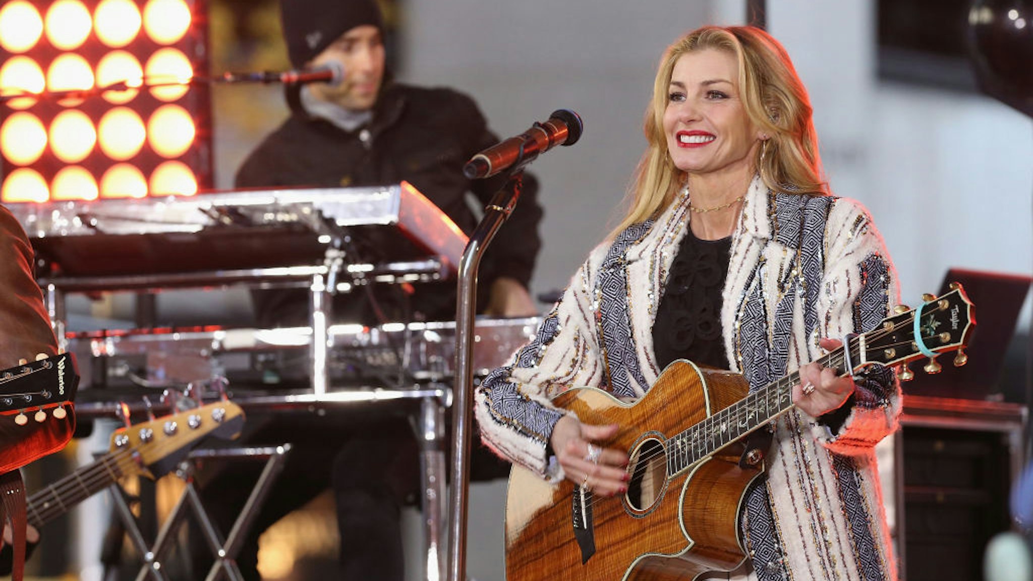 Faith Hill performs on NBC's "Today" Show at Rockefeller Plaza on November 17, 2017 in New York City.