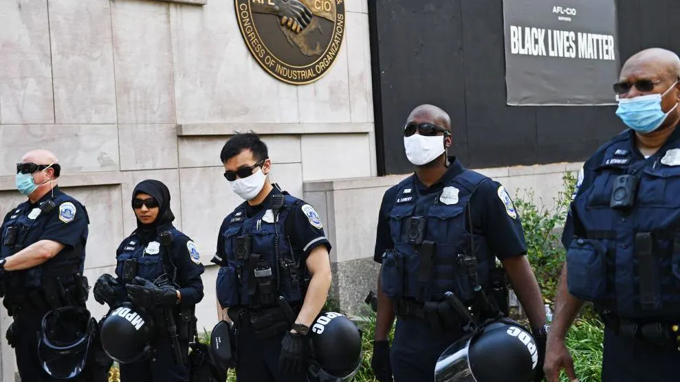 WATCH: ‘Confused’ White Protesters At D.C. Autonomous Zone Try To Shame Black Cops