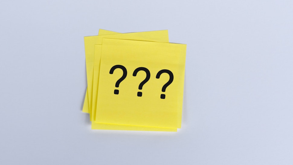 Sticky note question mark.