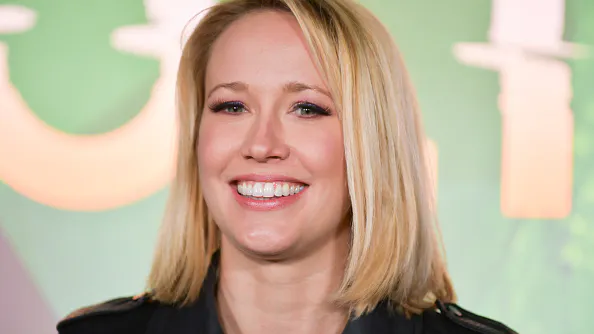 ‘Pitch Perfect’ Actress Anna Camp Says She Got COVID-19 After Not Wearing A Mask ‘One Time’