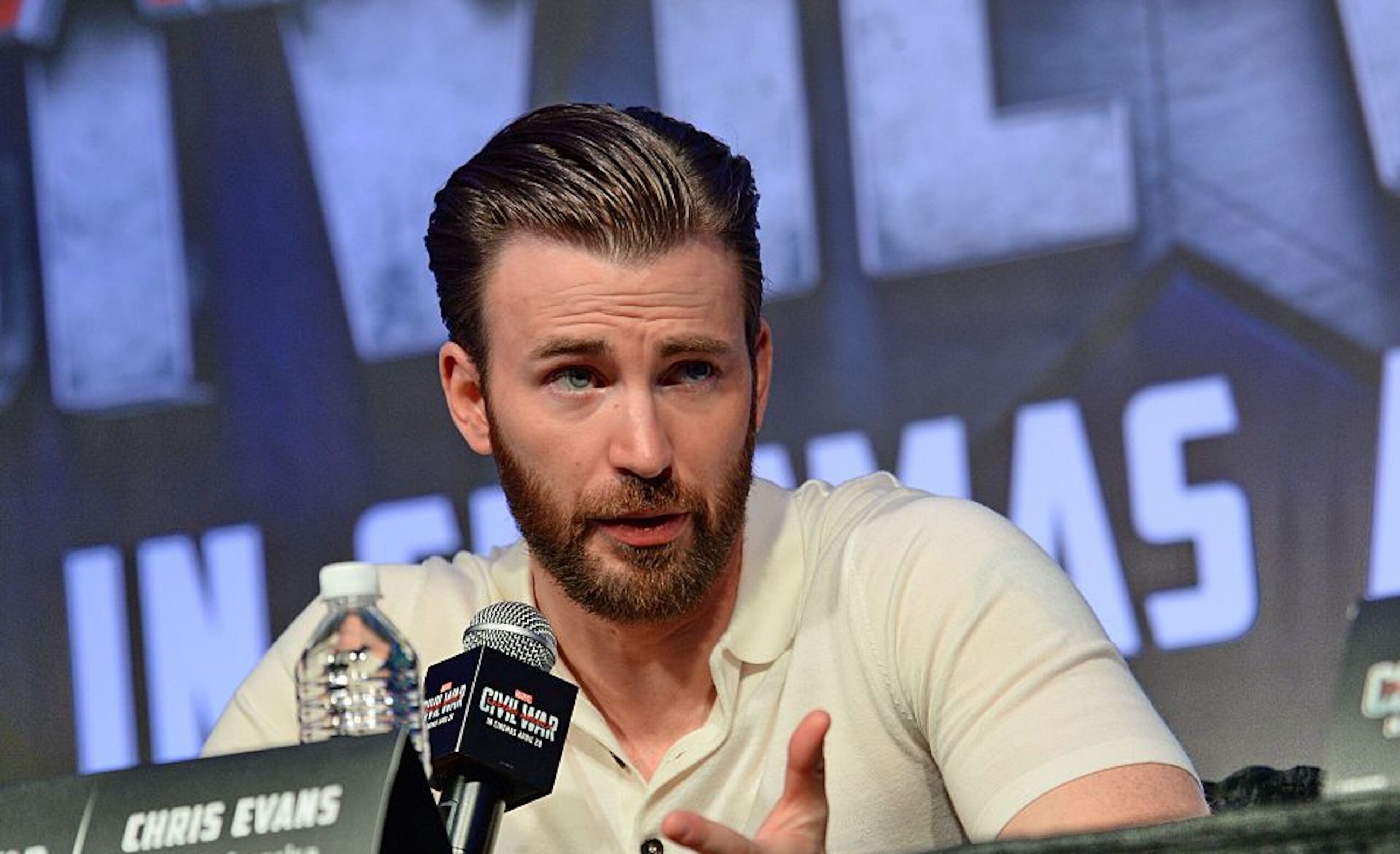 Stargate PeopleAsia - Hollywood heartthrob Chris Evans is changing the  world in his own way. Read more about him and other inspiring individuals  in PeopleAsia's April-May 2021 issue, featuring Chris on one