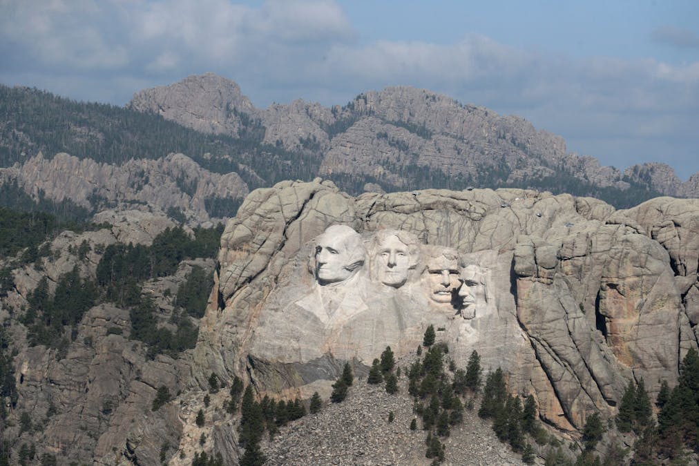 WATCH: CNN Chyron Mocks ‘Independence’ Day, CNN Reporter At Mt. Rushmore Refers To Washington, Jefferson As ‘Slave Owners’