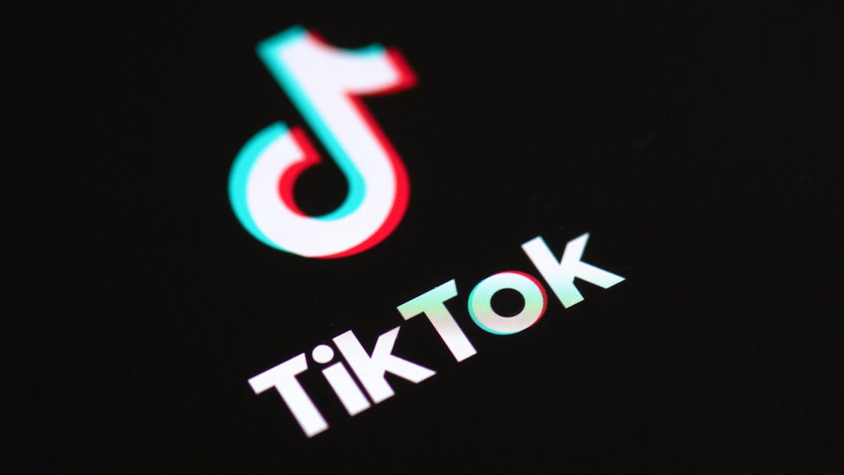 TikTok Rage ‘Dry-Scooping’ Poses Severe Health Risks: Study