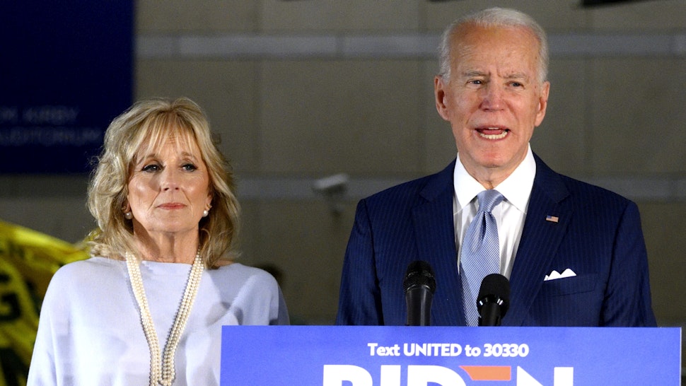 ‘It’s Ridiculous’: Jill Biden Snaps When Asked If It’s Okay To Debate Joe Biden’s Cognitive Abilities