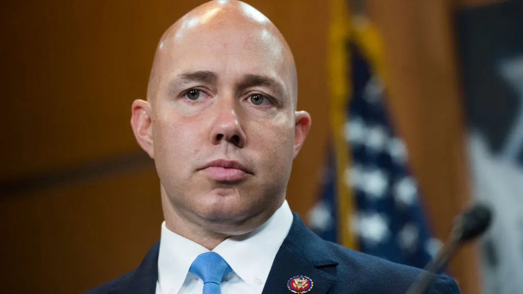 Black Lives Matter Protesters Surround Congressman With Prosthetic Legs, Won’t Accept It’s Wrong To Kill Anybody